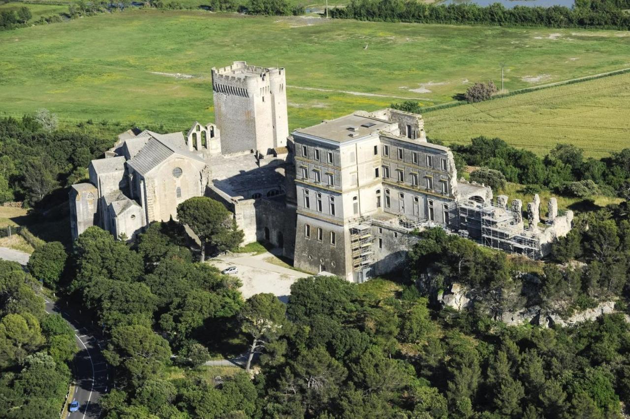 Villa Joli Mazet Provencal De Camargue Arlés Exterior foto