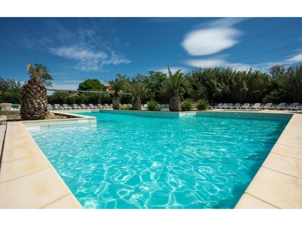 Villa Joli Mazet Provencal De Camargue Arlés Exterior foto