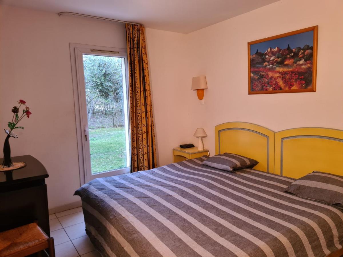 Villa Joli Mazet Provencal De Camargue Arlés Exterior foto